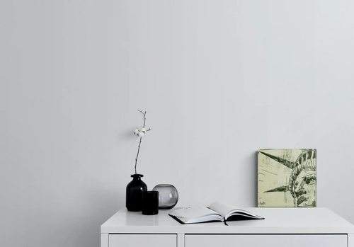 Acrylglas-Block der New Yorker "Lady Liberty" Freiheitsstatue. 2 Farben-Druck in Sand-Grau. Hochwertige Druckqualität – perfekt für New York-Fans!  vom Künstler signiert und mit Zertifikat. Limitierte Ausgabe,  in 2 Größen.