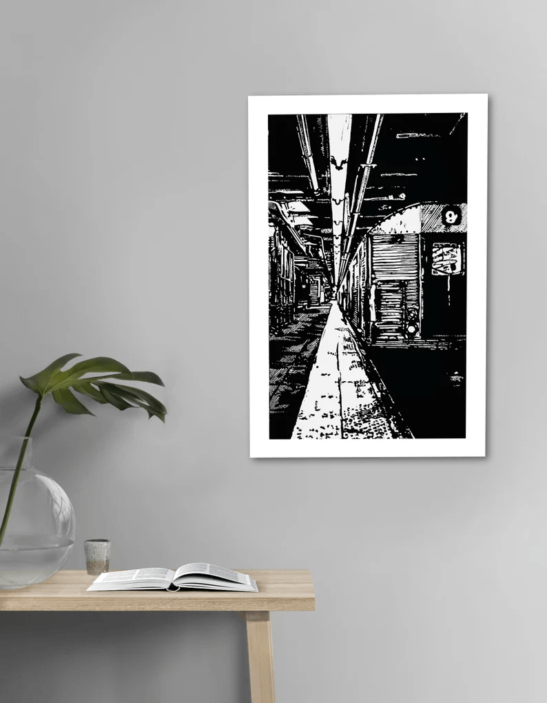 Poster New York City Underground Subway in hochwertiger Druckqualität - ein absolutes Highlight für New York Fans! Schwarzfarbener Druck auf weissem Hahnemühle Papier, vom Künstler signiert und Zertifiziert. In 6 Grössen erhältlich.